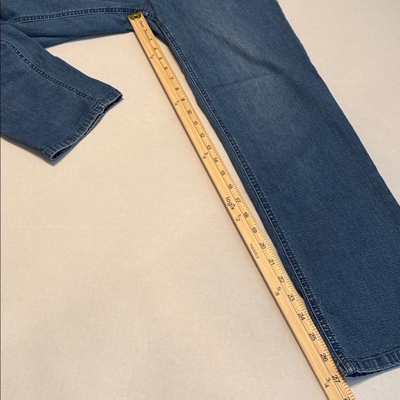 J.Jill Petite Tried and True Blue Straight Slim Leg Mid Rise Denim Jeans Size 8P - Picture 6 of 11